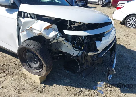 2020 Kia Soul Lx z USA, uszkodzony, nr VIN KNDJ23AU3L7724083